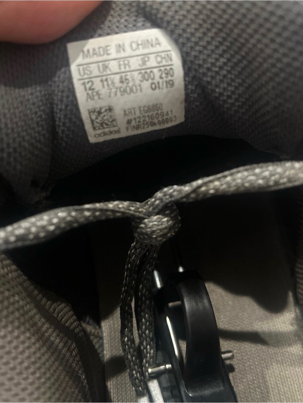 Adidas Yeezy 700 V2 “Geode” - Picture 3 of 4